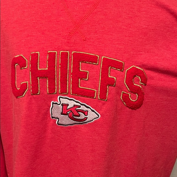 NFL Kansas City Chiefs Red Crew Neck Sweatshirt Embroidered Logo 🏈 | Size L - Picture 5 of 12
